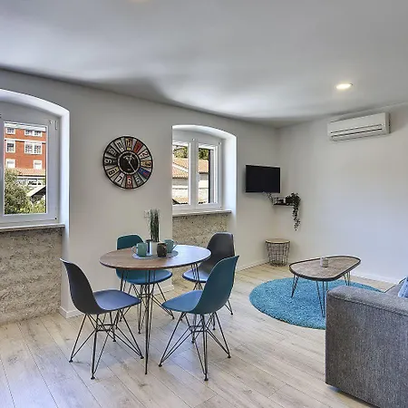 Nur 200 Meter Zum Mit Salzwasserpool, Fahrraeder, Sonnenterrasse Appartement Pula