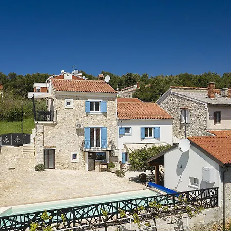 Nur 200 Meter Zum Mit Salzwasserpool, Fahrraeder, Sonnenterrasse *